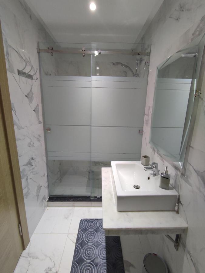 Apartmán Dlx01 Udžda Exteriér fotografie
